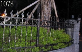 雕花欄杆